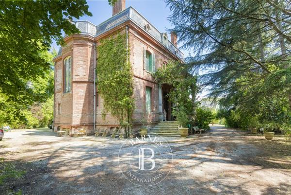 Rouffiac-Tolosan, Maison 4 Chambres -  425 m² à vendre