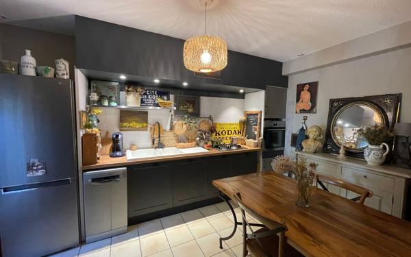 Maison à vendre    4 pièces •  Avignon