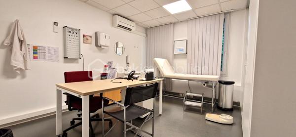 Bureau de 763 m²