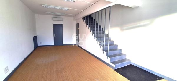 Local commercial Aytre