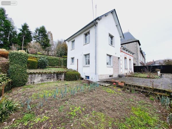 Maison à vendre à Ussel en Corrèze (19200), ref : UM 1210