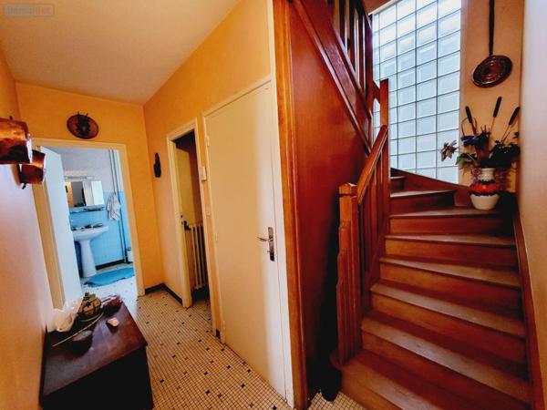 Maison à vendre à Ussel en Corrèze (19200), ref : UM 1210