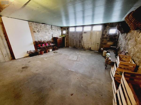 Maison à vendre à Ussel en Corrèze (19200), ref : UM 1210