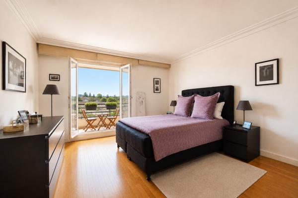 Appartement
         4 pièces
        - 93 m² Exclusivité 611 000 € *