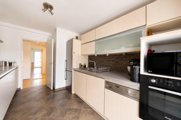 Appartement
         4 pièces
        - 93 m² Exclusivité 611 000 € *