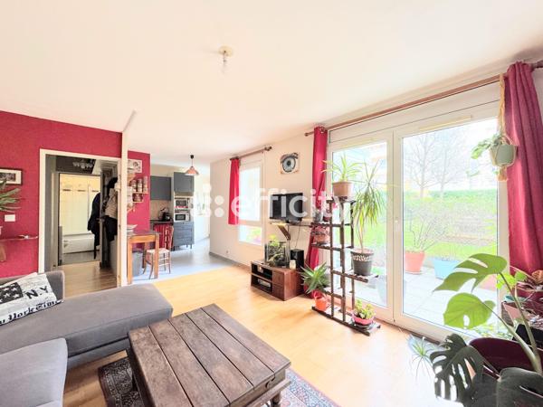 Appartement
         2 pièces
        - 50 m² Exclusivité 185 000 € *