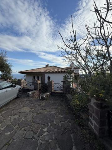 Maison villa Roquebrune-sur-Argens 200 m²