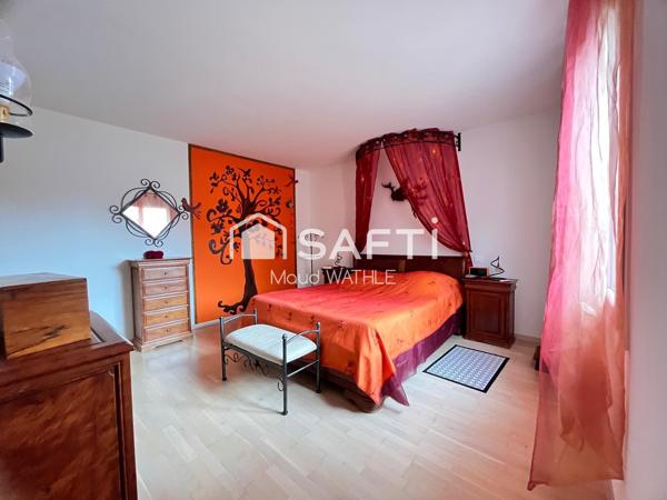 Spacieuse maison familiale  avec deux logements indépendants et un espace bien-être