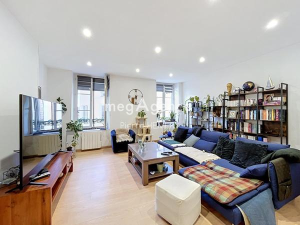 Immeuble à SEES, 61500 - 184m²