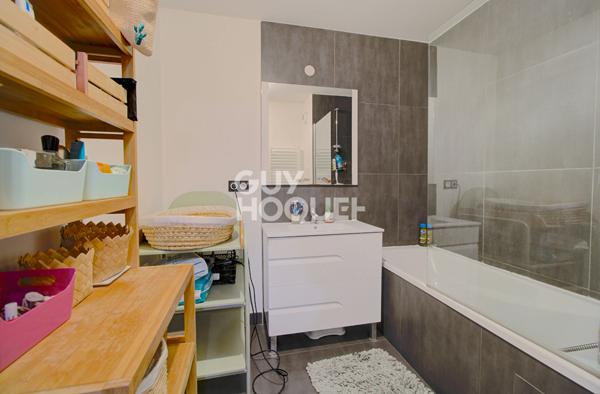 3 pièces avec terrasse et balcon - ROMAINVILLE