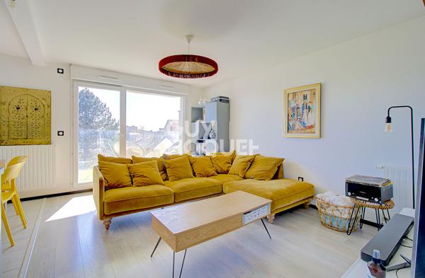 3 pièces avec terrasse et balcon - ROMAINVILLE