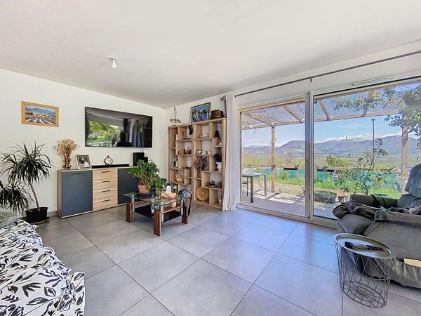 A vendre maison récente de plain-pied à Mison