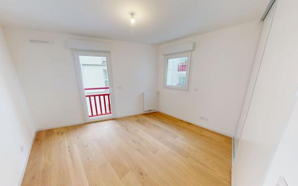 Appartement à louer    4 pièces • 95 m2 Ciboure