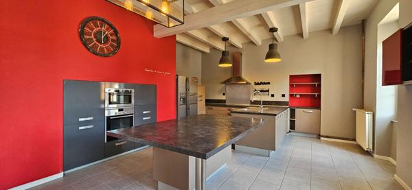 Montberon, maison 5 pièces 160 m2 (3 chambres).