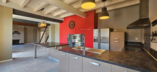 Montberon, maison 5 pièces 160 m2 (3 chambres).