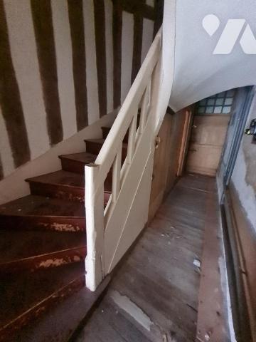 LOCAL COMMERCIAL ET/ OU MAISON - A VENDRE - MONTOIRE/ LOIR