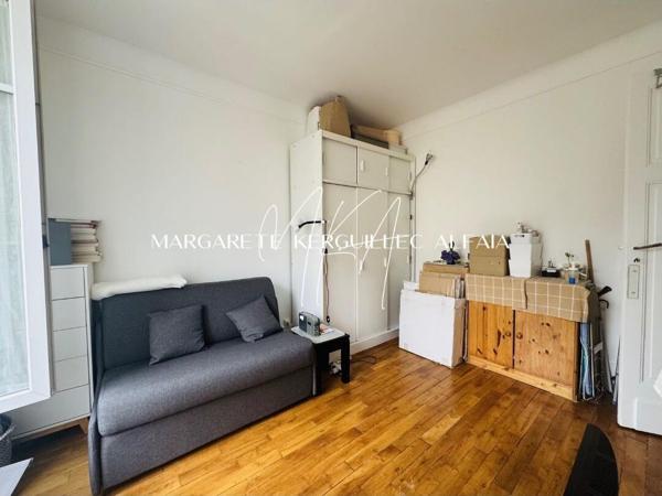 Superbe studio dans le 17ème