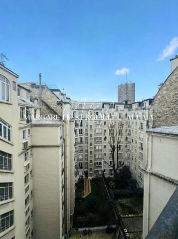 Superbe studio dans le 17ème