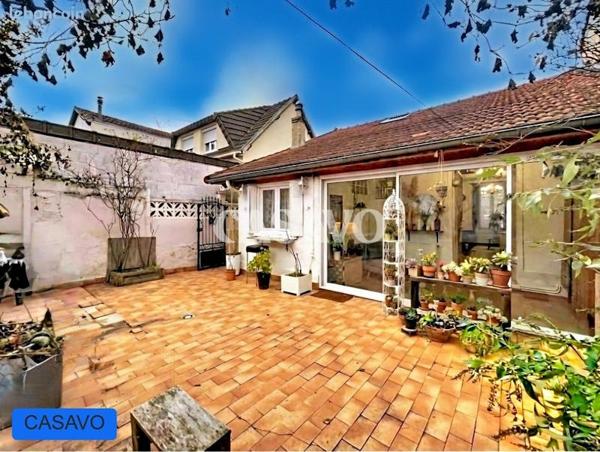 Vente Maison 2 pièces de 62m² - 93140 Bondy