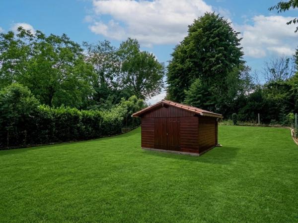 Bergerac : maison de plain-pied avec jardin, dans un quartier prisé !!
