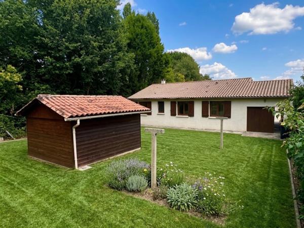 Bergerac : maison de plain-pied avec jardin, dans un quartier prisé !!