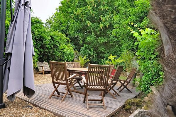 appartement rez de jardin vaste, plein confort