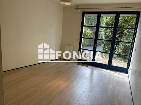 Location Studio 23.3 m² - 24 RUE DE PARIS Rennes 35000