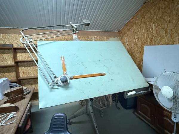 Entreprise de Menuiserie Ebenisterie (Murs) 185 000 €