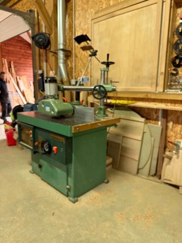 Entreprise de Menuiserie Ebenisterie (Murs) 185 000 €