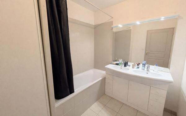 Appartement à vendre    4 pièces • 70 m2 Montfavet - Avignon