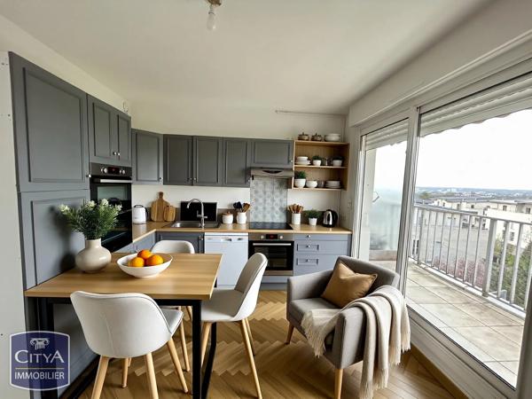 Appartement à vendre 5 pièces 144.91m² Tours (37100)