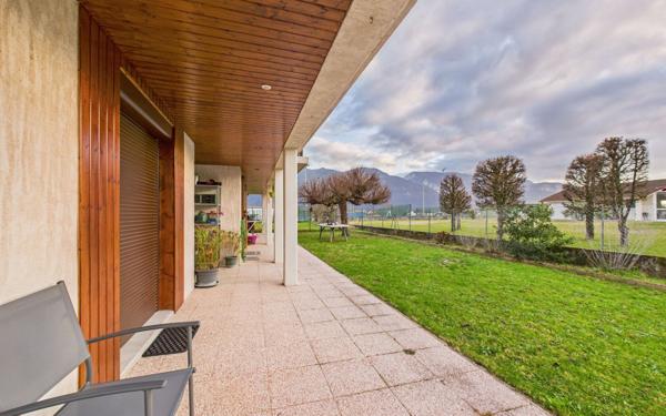 Maison à vendre    7 pièces • 227 m2 Vinay