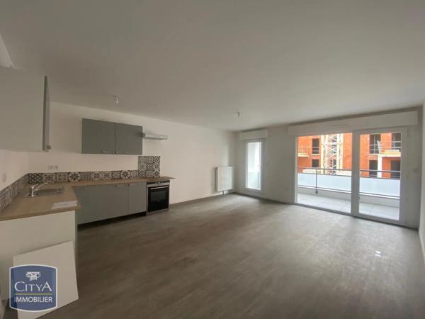 Appartement à louer 4 pièces 79.8m² Rouen (76100)