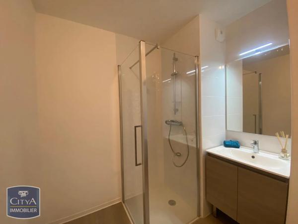 Appartement à louer 4 pièces 79.8m² Rouen (76100)