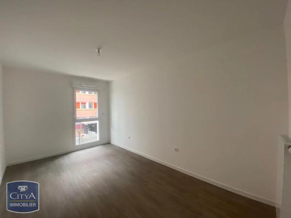 Appartement à louer 4 pièces 79.8m² Rouen (76100)
