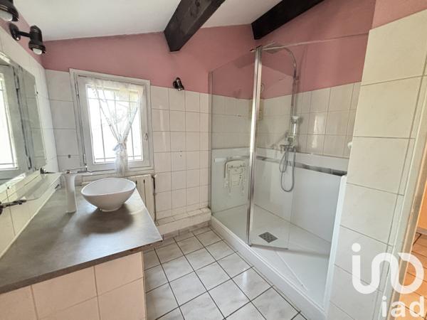 Maison à vendre 4 pièces 100 m² Saint-Étienne-de-Fontbellon