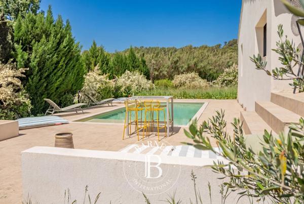 Meyreuil, Maison 3 Chambres -  193 m² à vendre
