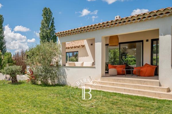 Meyreuil, Maison 3 Chambres -  193 m² à vendre