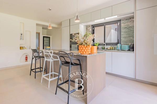 Meyreuil, Maison 3 Chambres -  193 m² à vendre