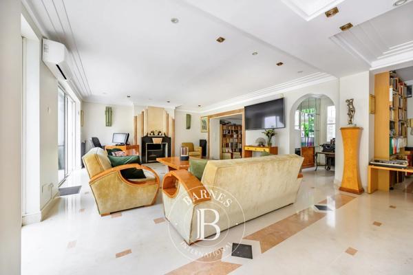 Nogent-sur-Marne, Maison 4 Chambres -  280 m² à vendre
