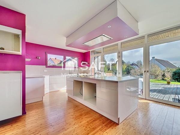 Remarquable maison d'architecte de 2009 avec vue