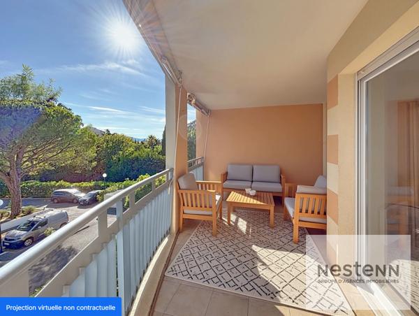 FREJUS - T4 lumineux avec terrasse plein sud et suite parentale parking