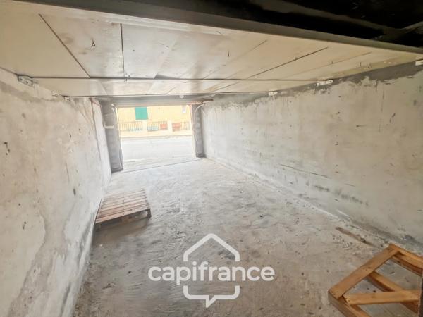 Maison à vendre 5 pièces CARQUEIRANNE (83), Maison familiale 3 chambres possibilité 4, GARAGE, vue dégagée.