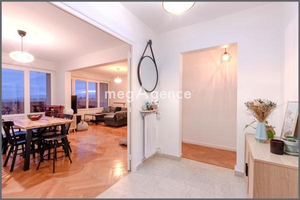 Appartement à SAINTE-FOY-LES-LYON, 69110 - 3 pièces 68m²