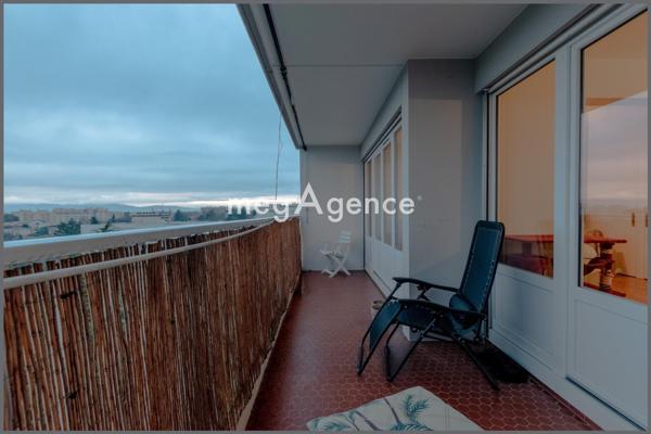 Appartement à SAINTE-FOY-LES-LYON, 69110 - 3 pièces 68m²