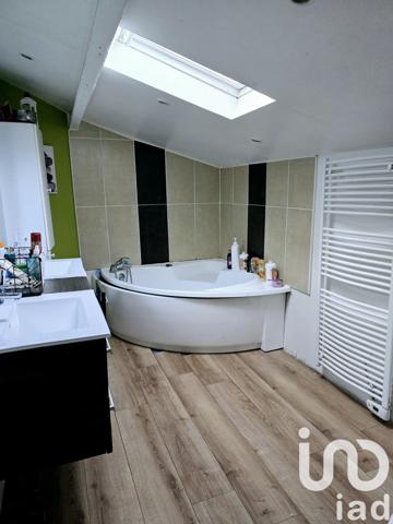 Maison traditionnelle 5 pièces de 109 m² à Herbignac (44410)