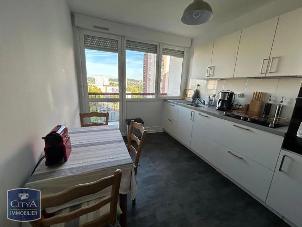 Appartement à louer 3 pièces 68.74m²