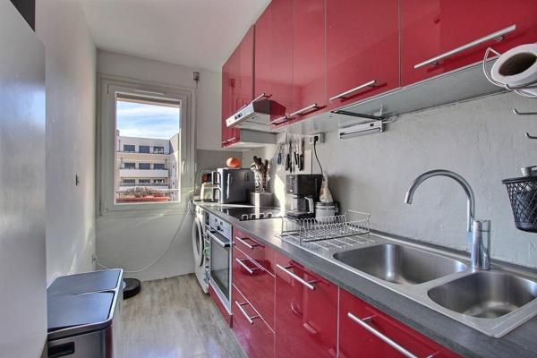 Appartement Asnieres Sur Seine 3 pièces 64.54 m2 + balcons