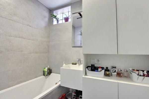 Appartement Asnieres Sur Seine 3 pièces 64.54 m2 + balcons