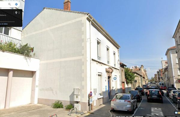 Maison à vendre    6 pièces • 268 m2 Romans-sur-Isère